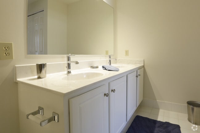 Spacious Master Bath