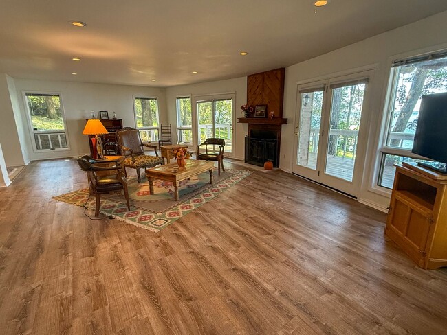 Photo - 20868 Bay Shore Dr