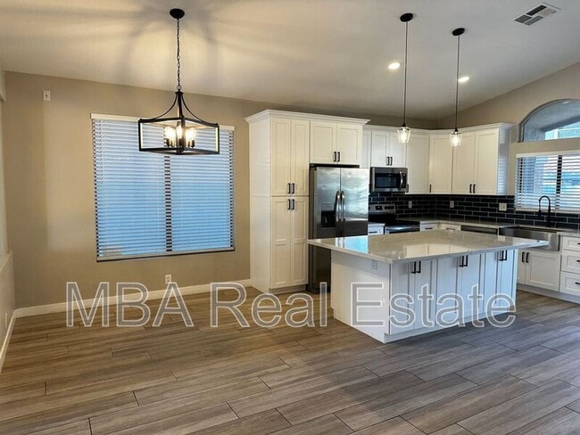 Photo - 1722 S Gilmore Cir