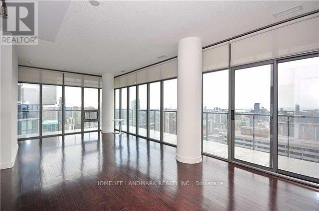 Photo - 33 Charles St E Unit 3003