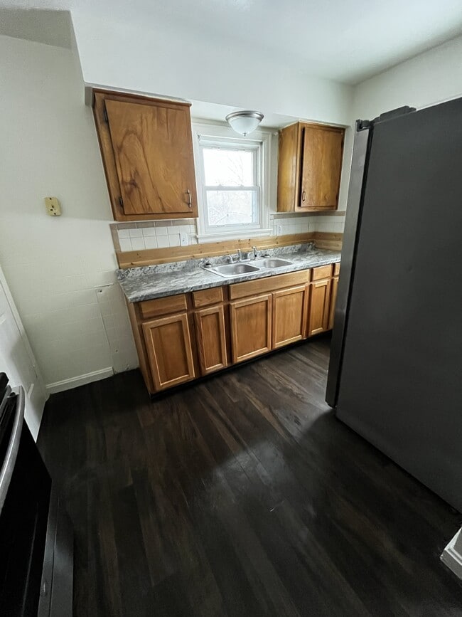 Photo - 7351 Clovernook Ave