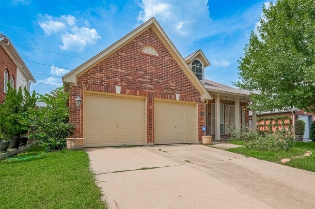 Photo - 8814 Fairbloom Ln