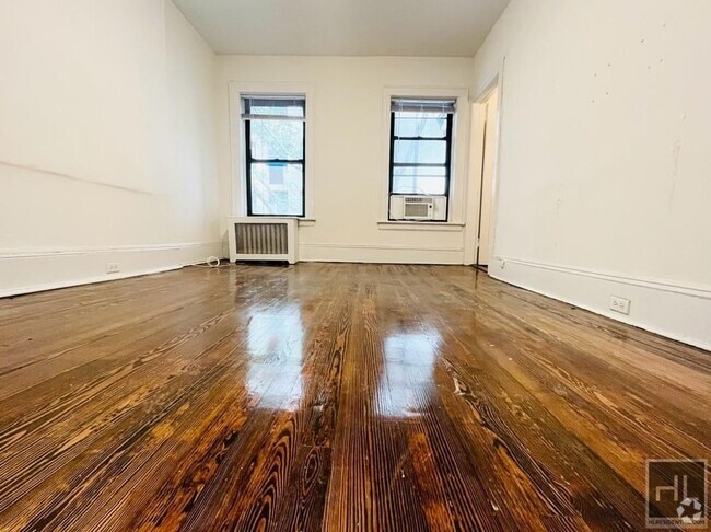 Building Photo - EAST 55 STREET Unit 2B Rental