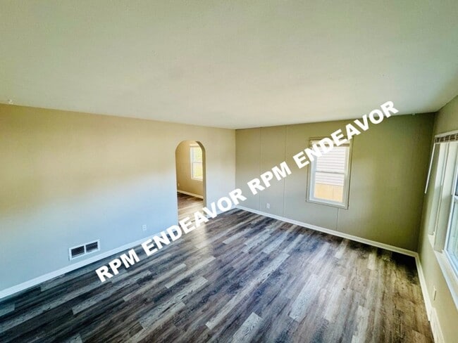 Photo - 2Bed/1Bath Available NOW!