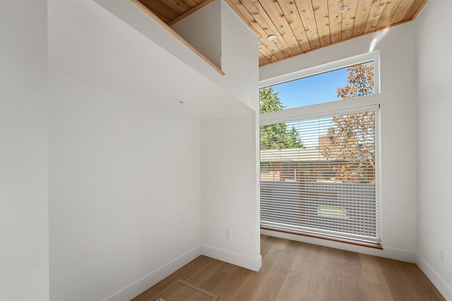 Photo - Morris Street Commons Modualr Living! 2/1 55+ Community Living!