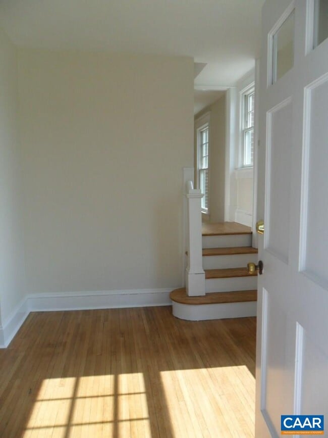 Photo - 1411 Gordon Ave