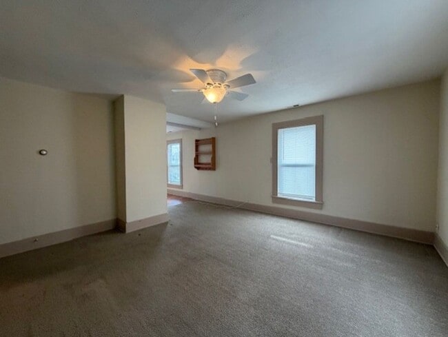 Photo - 22 1/2-22 1/2 Willis Ave Unit 22 1/2