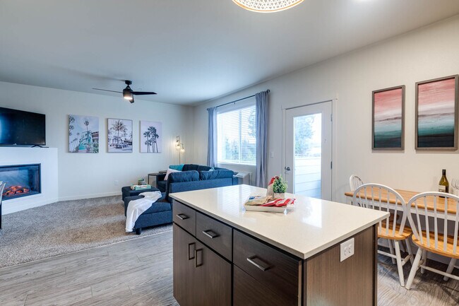 Photo - Groveside Apartments