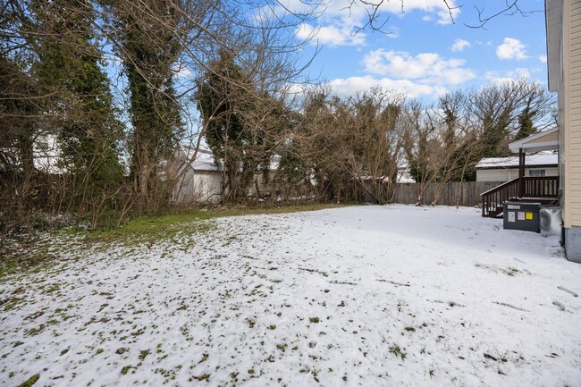 Photo - Portsmouth/5 bed 2 bath/Ready for quick move in!!