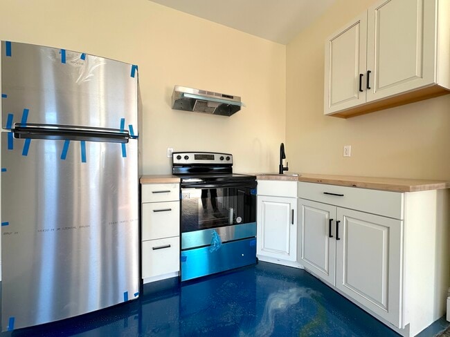 Photo - 31 Dubois St Unit 1