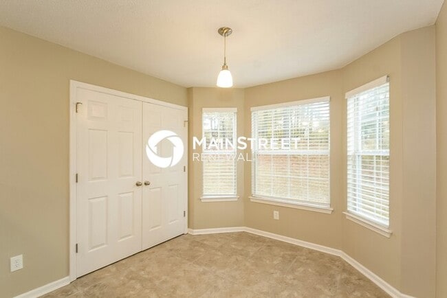 4 Bedroom Pet-Friendly Home in Douglasville, GA with Main Street Renewal