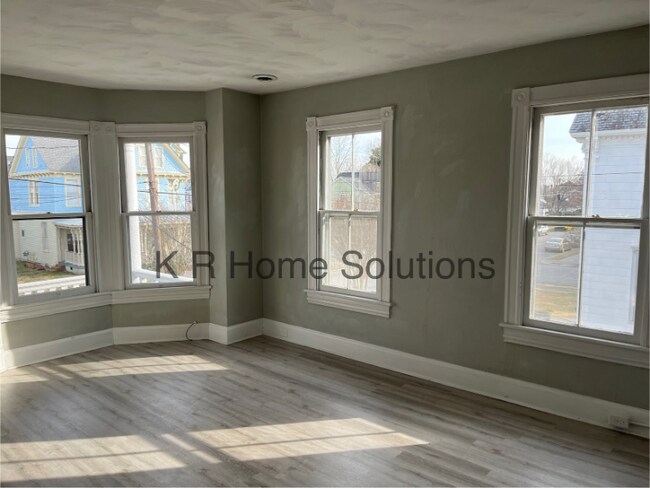 Photo - 246 Hatton St Unit B