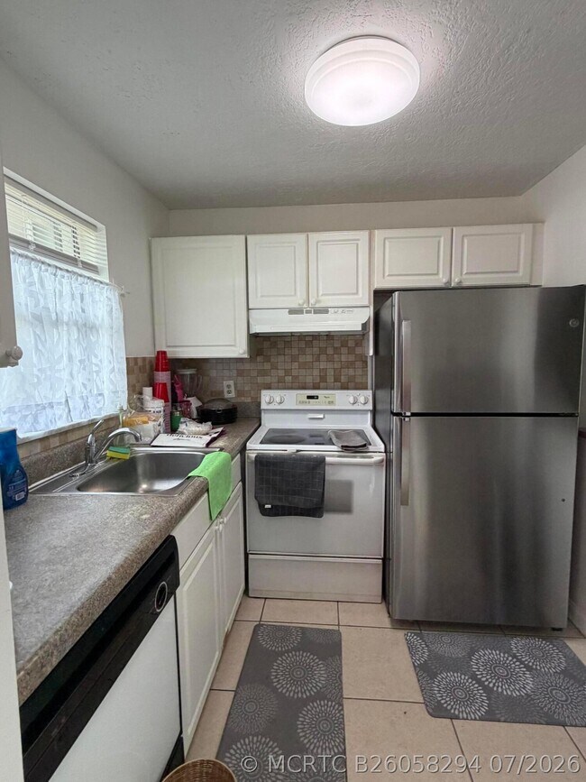 Photo - 9915 SW Sandalfoot Blvd Unit 410