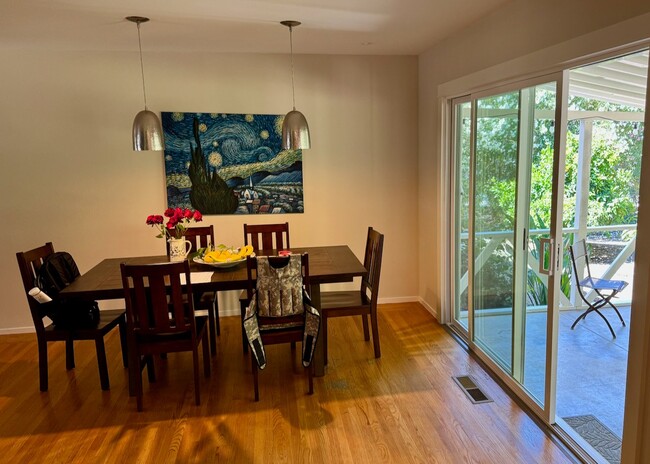 Photo - 145 Austin Ln
