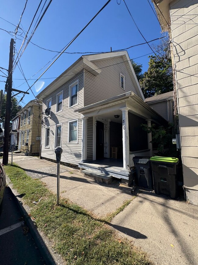 Photo - 810 Monroe St Unit 810 Monroe St - 1st Fl