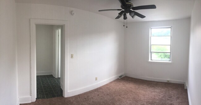 Photo - 2 Bedroom Row House in Millvale