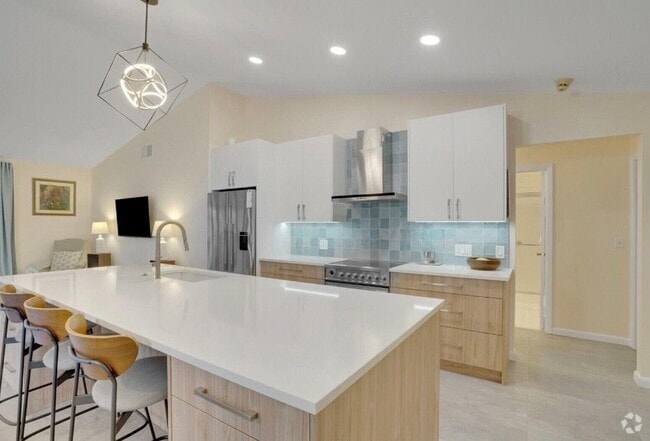 Building Photo - 1740 NW 21st Ct Rental