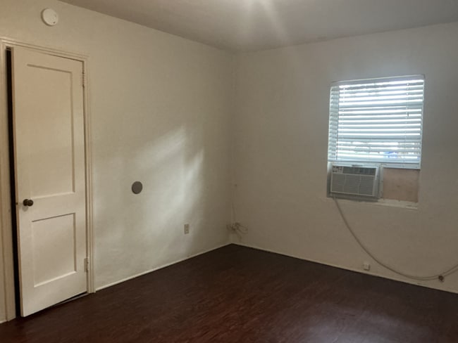 Photo - 2-Bedroom / 1-Bath Home for Rent- $1150