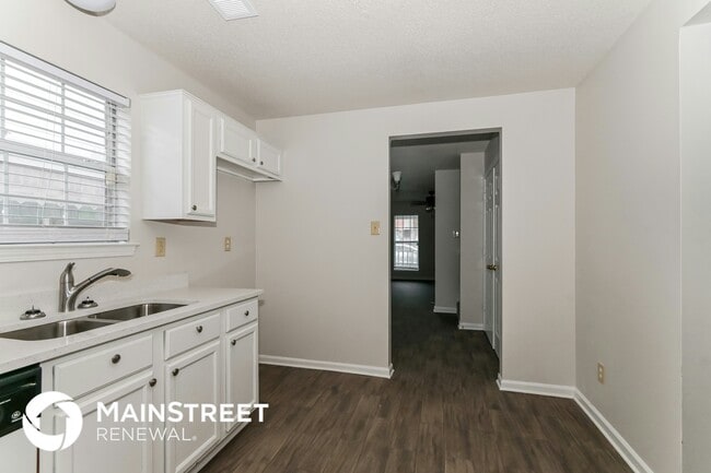 Photo - 1212 Calebs Ridge Dr