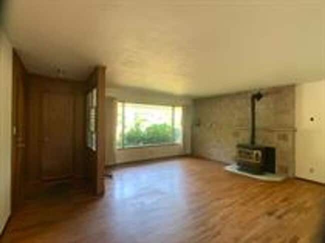 Photo - 603 S Davies Rd