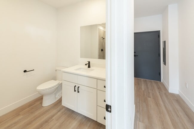 Photo - 564-564 Carbonate St Unit 1-302