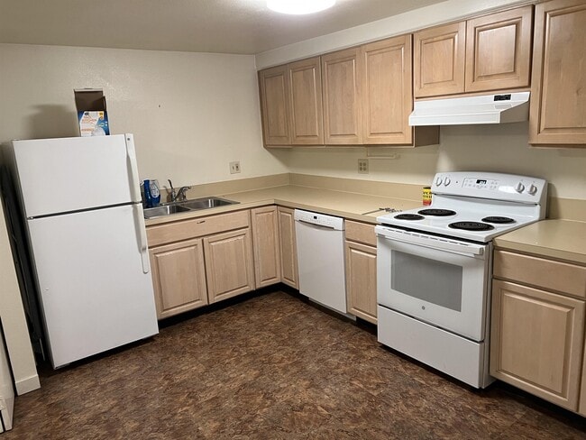 Photo - 3400 23rd Ave W