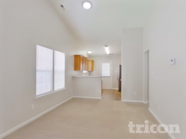 Photo - 3033 Salmon River Dr