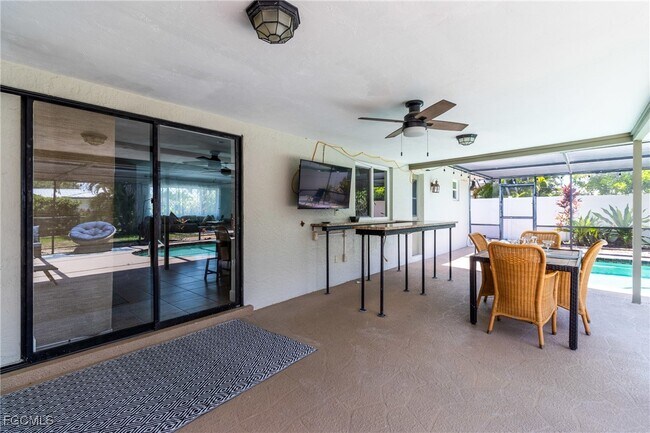 Photo - 542 SE 33rd Terrace