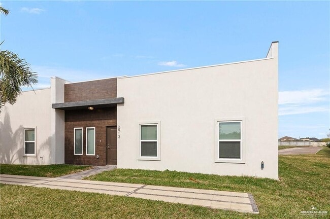 Building Photo - 2912 Allen Dr Rental