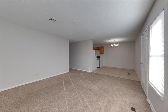 Photo - 1916 S Hiram St