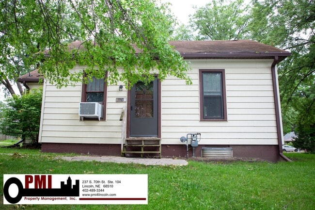 Photo - 5501 J St