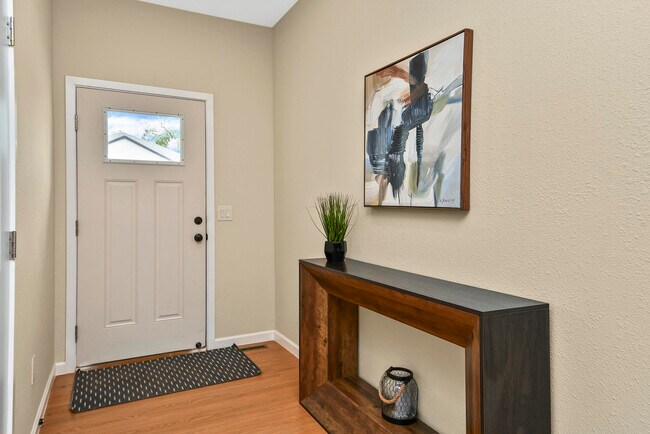 Photo - 1220 E Pacific St Unidad 11a