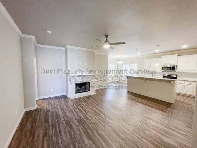Photo - 4907 Jarvis St