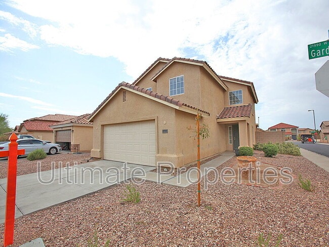 Photo - 21983 W Gardenia Dr