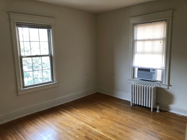 Photo - 1811-1815 S St NW