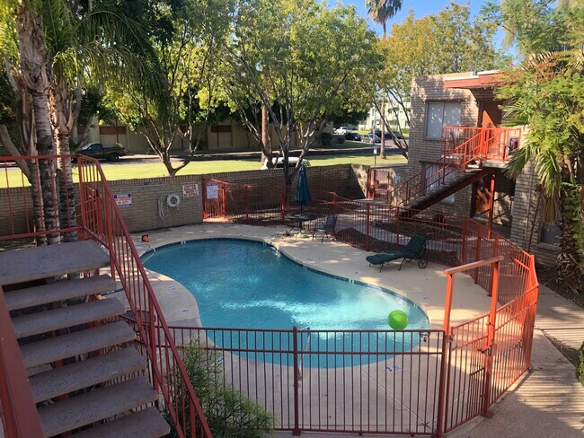 Palo Verde Apartments - Palo Verde Apartments