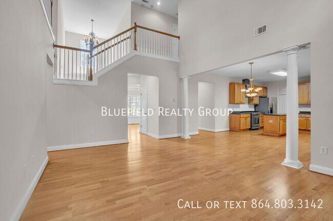 Photo - 343 Rhapsody Ln