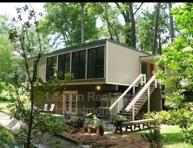 Building Photo - 4141 Baltimore Ave Rental