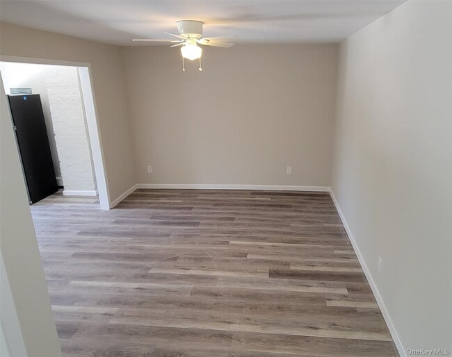 Photo - 463-465 Main St Unit C