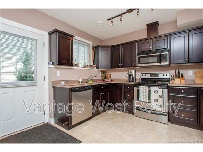 Photo - 3083 Lakeview Cove Rd