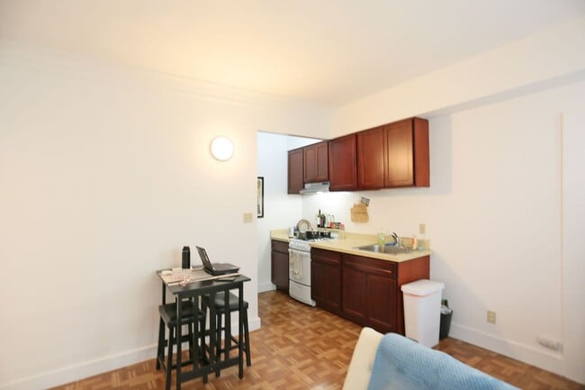 Photo - 1243 Pine St Unit #2