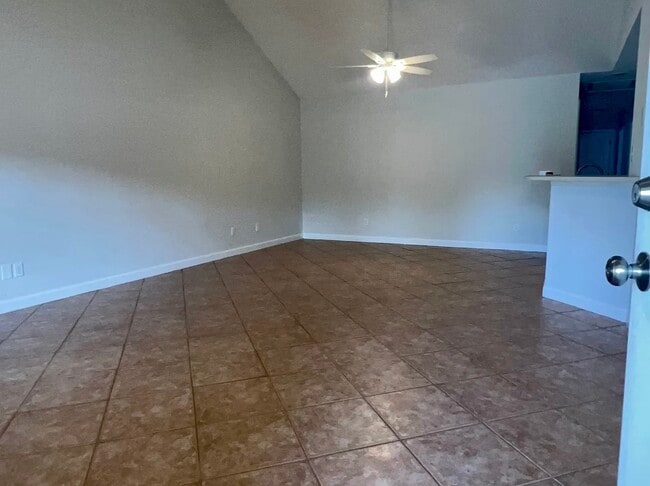 Photo - 317 Windridge Dr