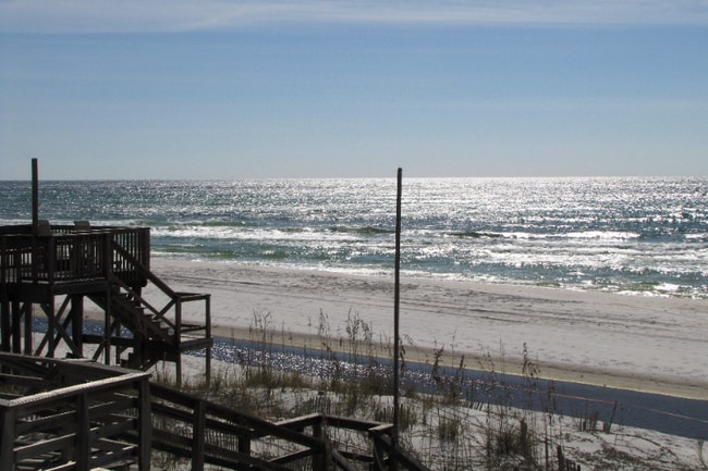 Photo - 350 Tradewinds Dr