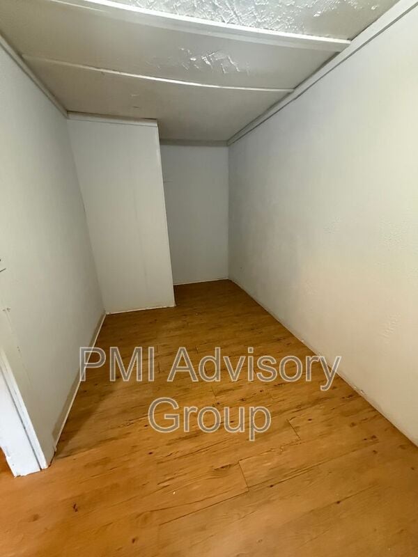 Photo - 1003 SE 26th St