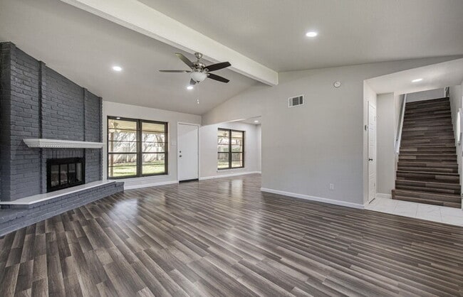 Photo - 9223 Ridgeland St