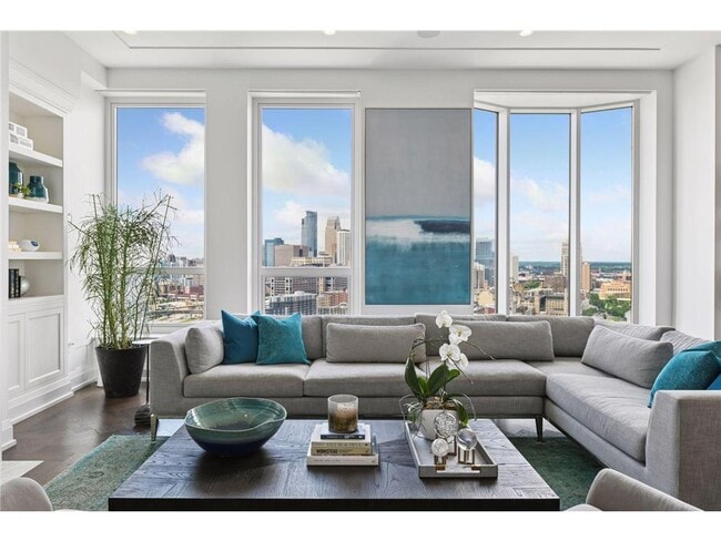 Photo - 1111 W River Pkwy Unit 26A