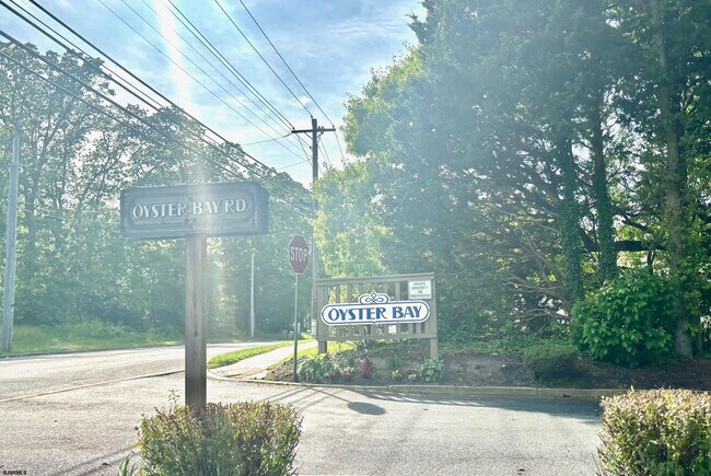 27 Oyster Bay Unit G