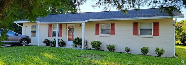 Building Photo - 5532 NW 1st St Rental