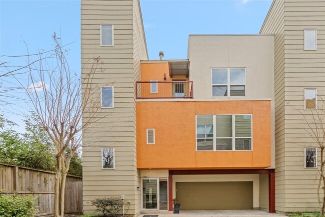 Photo - 224 Willard St