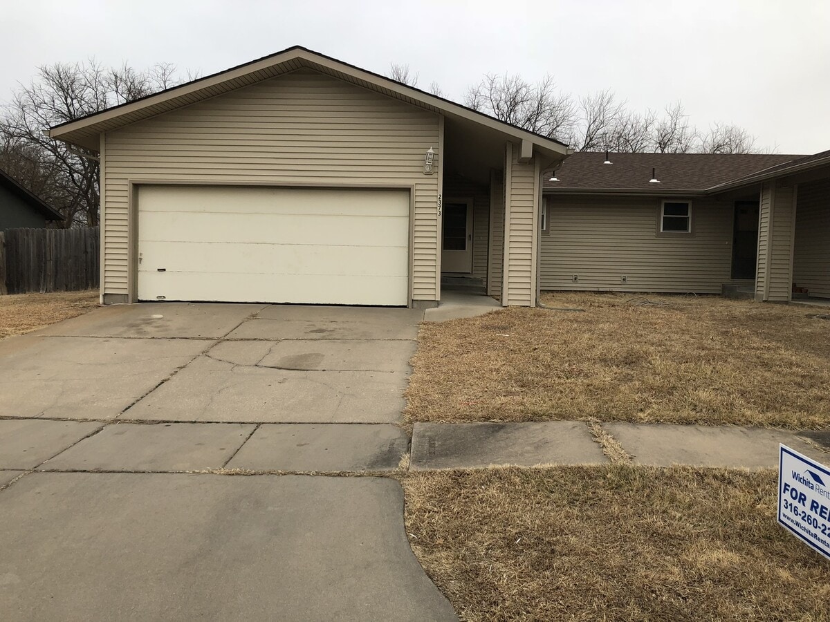 Photo - 2373 N Rutland Ct Unit 1